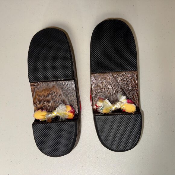 NWOT Japanese Wooden Geisha Clog Women's Thong Sandals Flip Flop Wood Asian Art - Picture 5 of 8